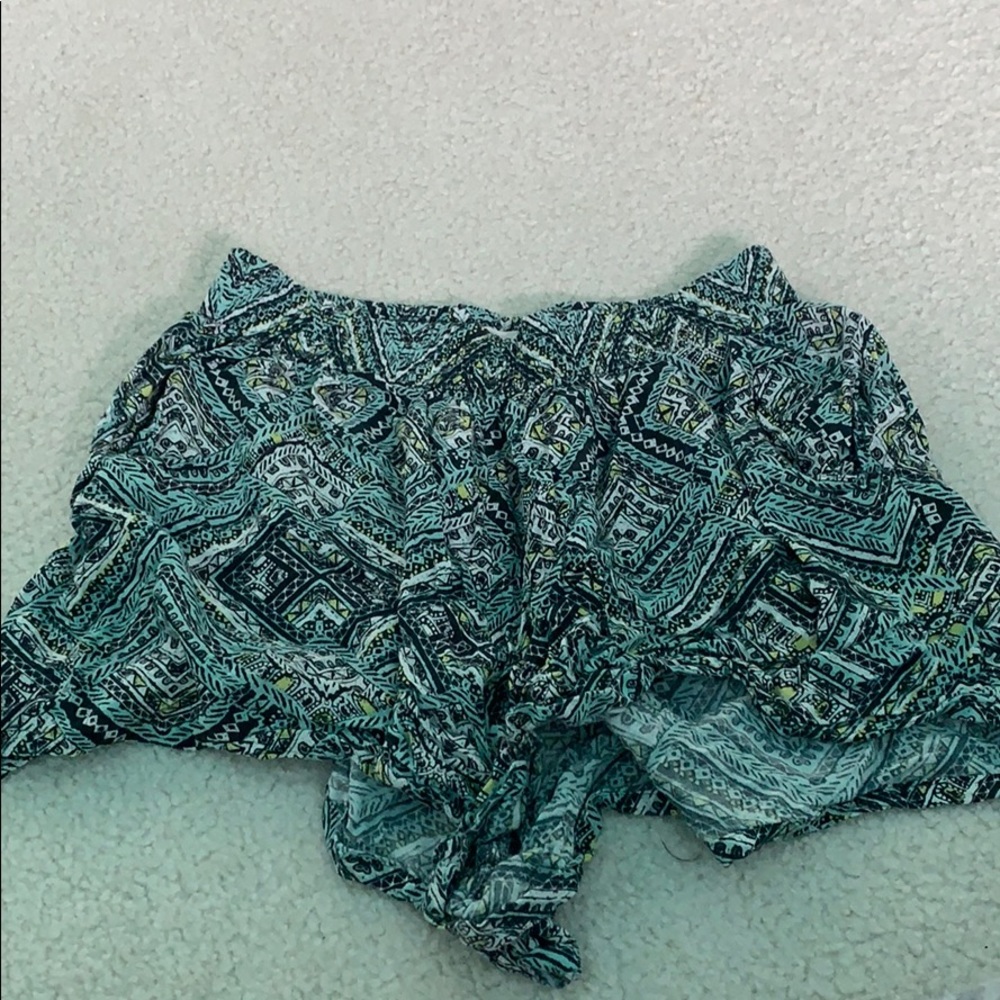Target Printed Flowy shorts